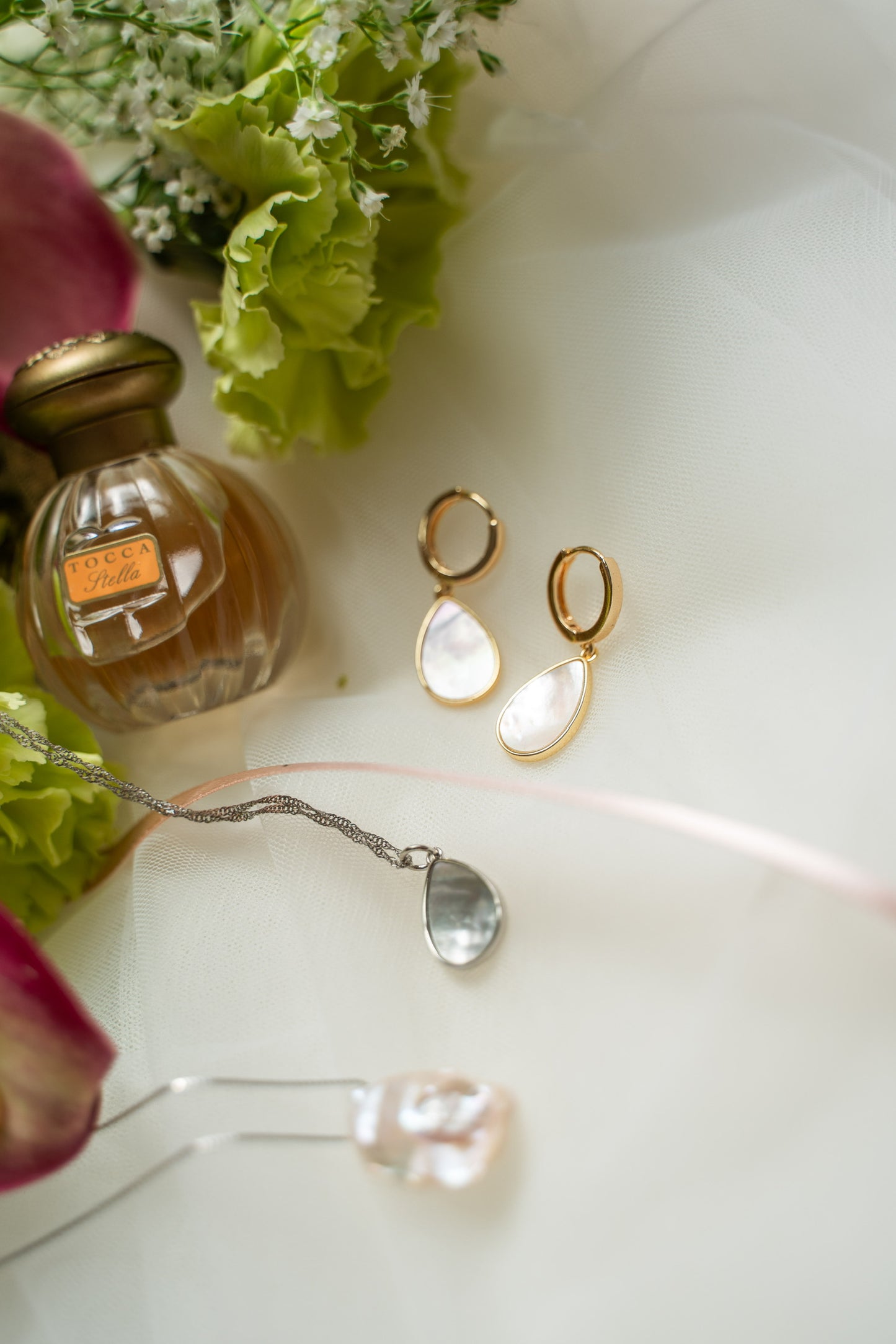 Soulmate: Pearl Earrings