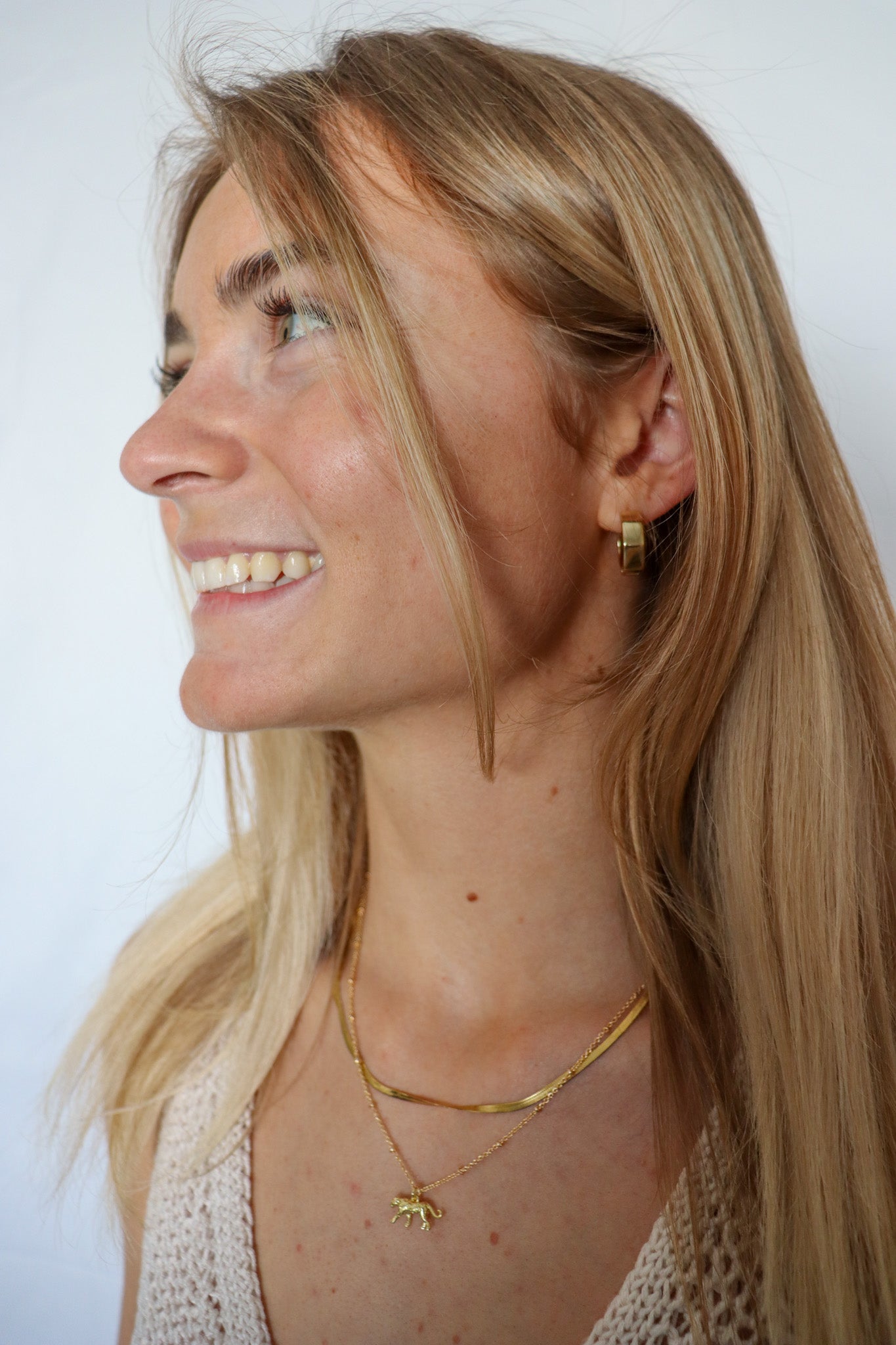 Lazy day hexagon huggies - earrings