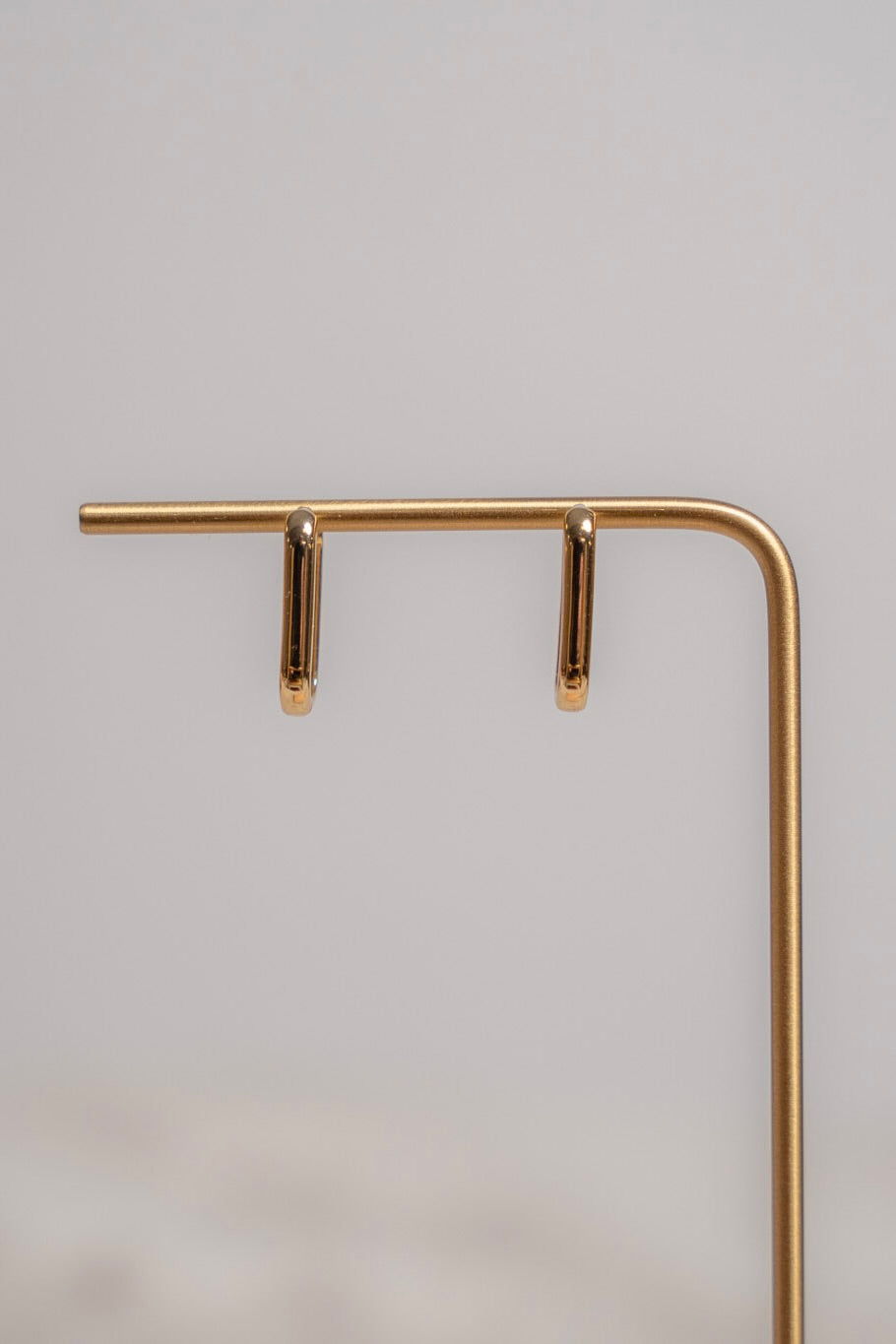 (LONGER) golden huggies - earrings