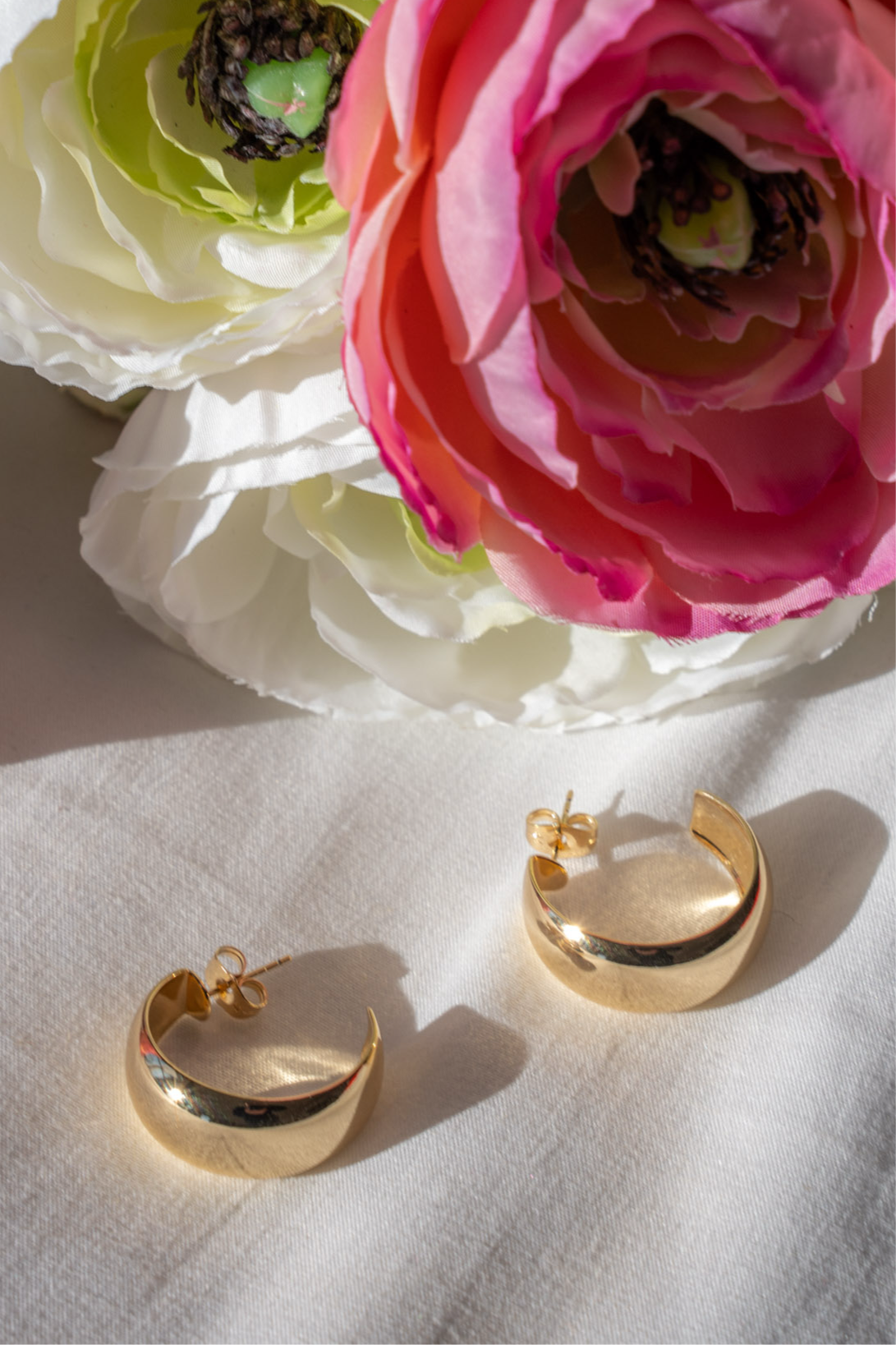 chunky cupid hoops - earrings