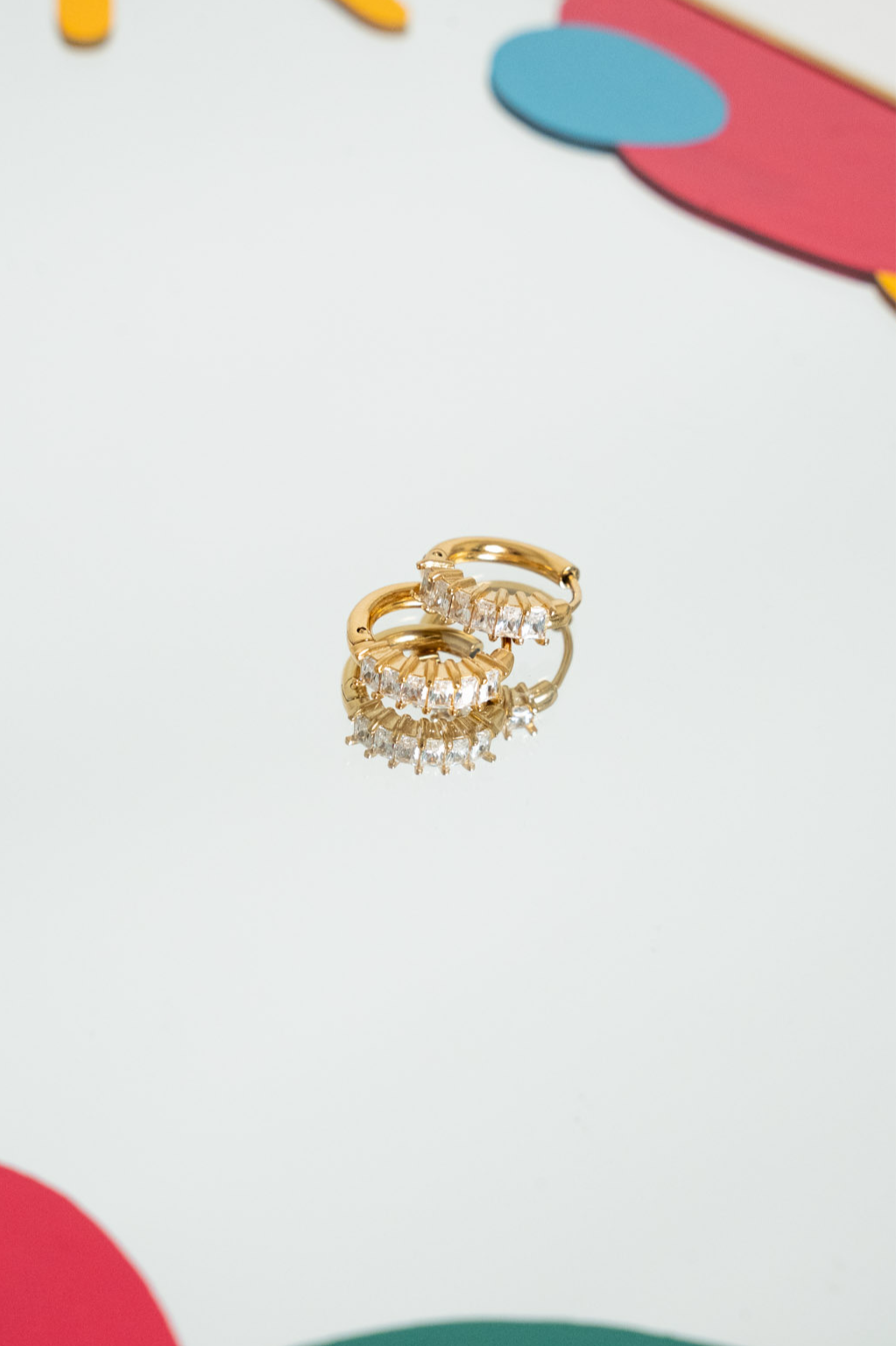 Dazzle Me Sparkling Hoops - Gold - earring