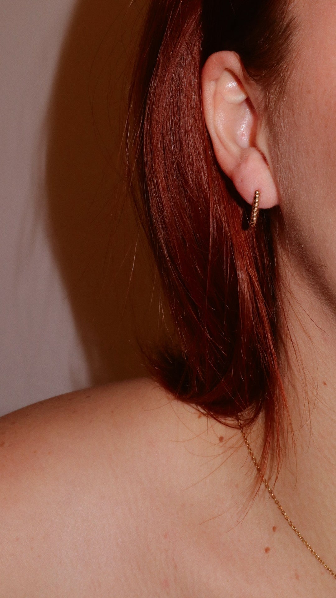 Ms. RISA Textured Huggie