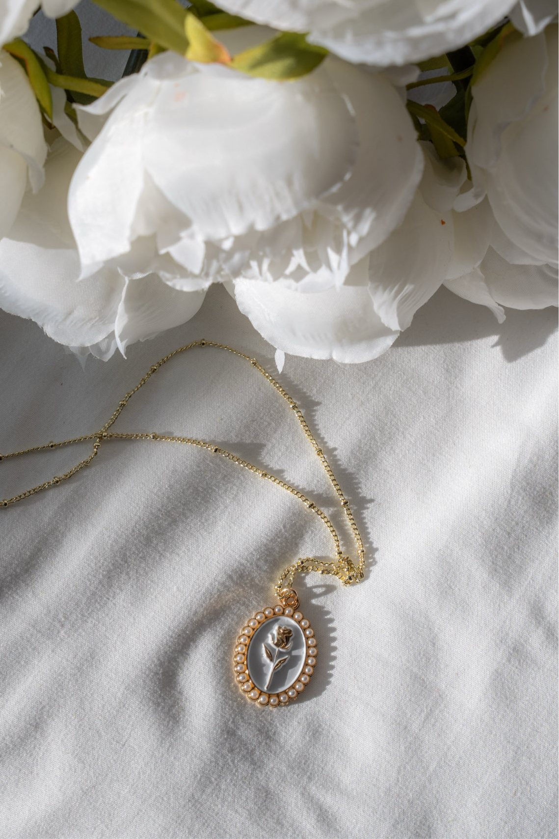 Rose & Thorn Necklace- Black & White - Necklace